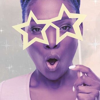 Comment comparer les avis sur les coiffeuses afro à domicile ?