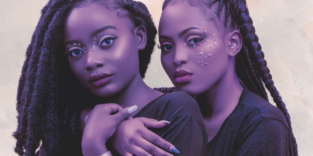 Comment comparer les plateformes de coiffure afro en ligne pour bien choisir ?