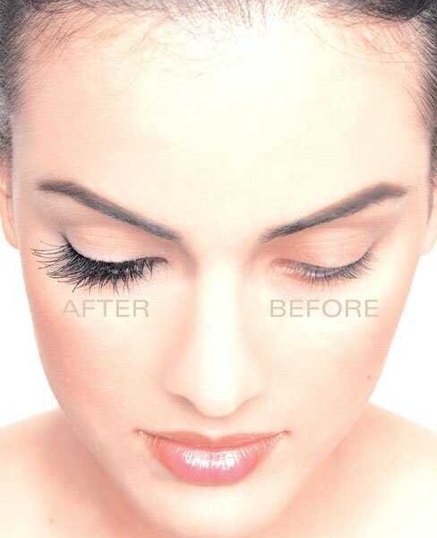 Test beauté - Un mascara révolutionnaire : la coloration des cils.